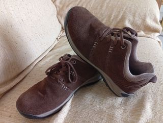 Zapatos Altus trekking marrones