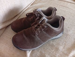 Zapatos Altus trekking marrones