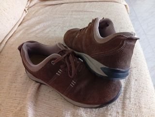 Zapatos Altus trekking marrones