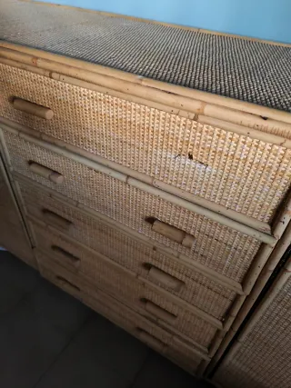 Aparador mimbre y madera 190 por 39