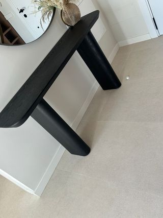 Consolle nera Mesa - legno nero.