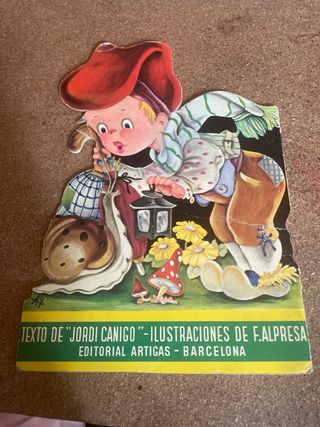 5 CUENTOS TROQUELADOS