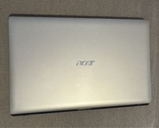 Portátil Acer Aspire 5741 