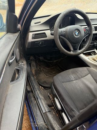 BMW 320 E90 