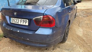 BMW 320 E90 