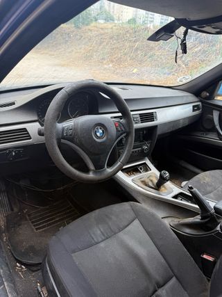 BMW 320 E90 