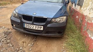BMW 320 E90 