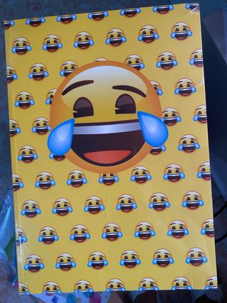 Cuaderno cuadriculado emojis A4