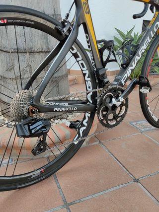 Bicicleta Pinarello F8