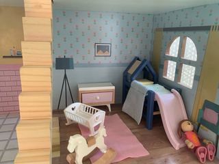 Casita Muñecas Madera