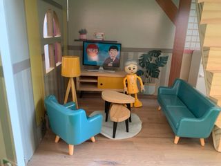 Casita Muñecas Madera