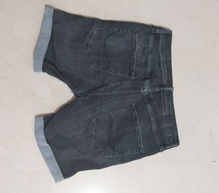 Shorts Vaqueros Jack & Jones - Negros (Roturas)
