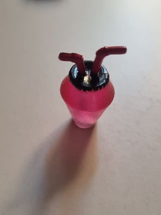 3 miniaturas bebidas Monster High