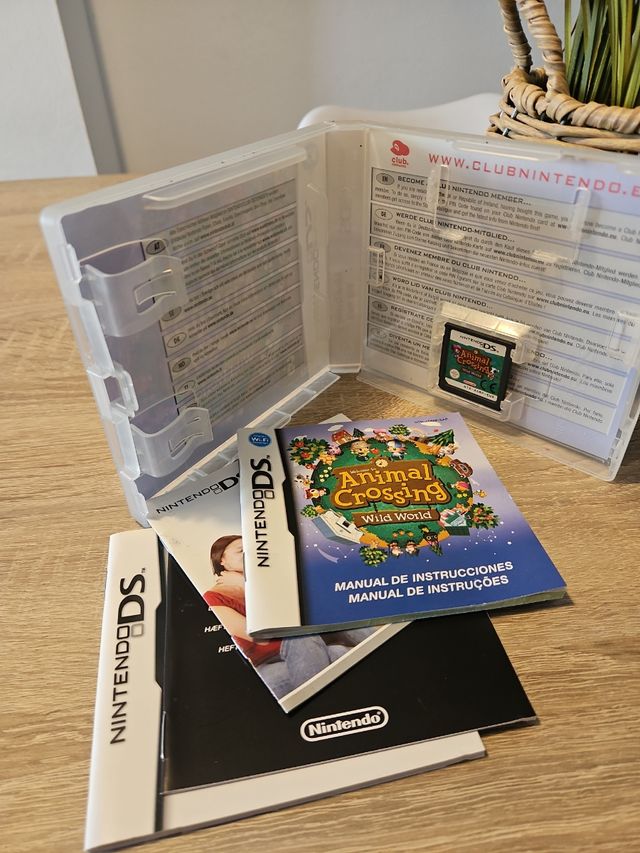 Nintendo DS - Animal Crossing Wild World