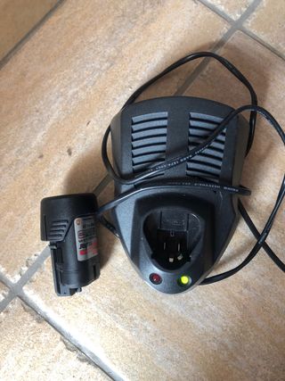 Batería Cargador Taladro Atornillador 12V -10,8V