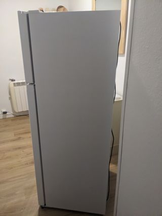 Frigorífico Aspes. COMO NUEVO. Solo 6 meses de uso