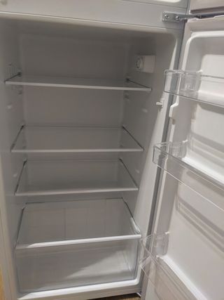 Frigorífico Aspes. COMO NUEVO. Solo 6 meses de uso