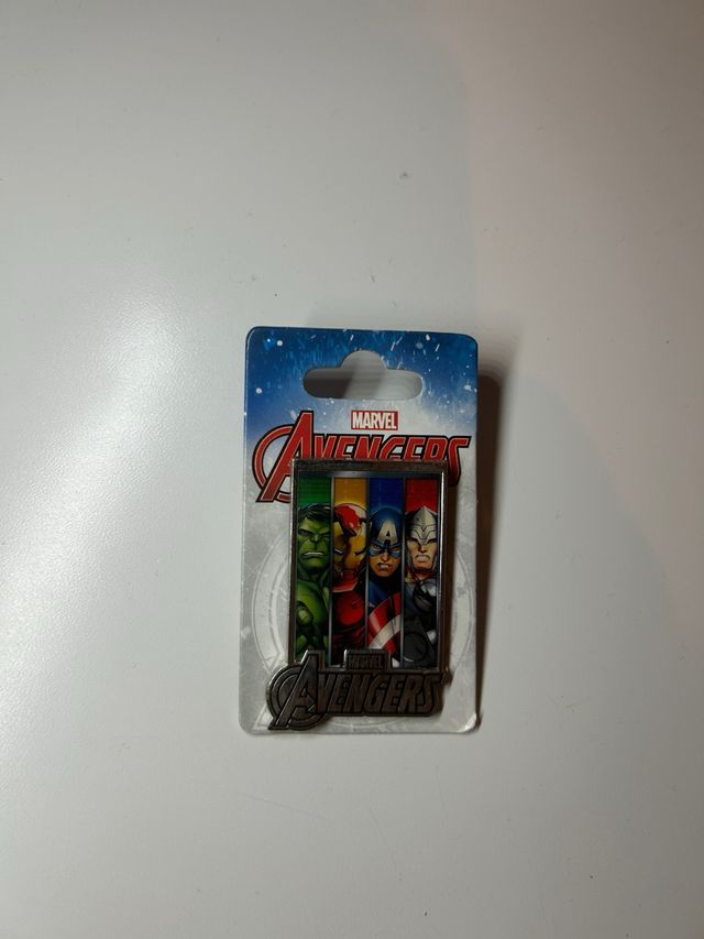 Pin Avengers Marvel