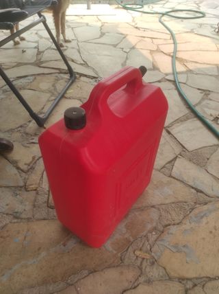 Bidón gasolina rojo 5L