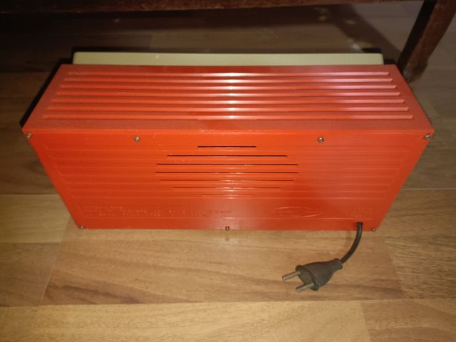 Radio d'epoca Crezar TR85