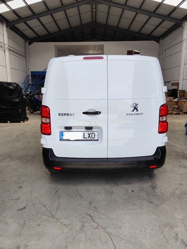2022. Peugeot Expert 1.5 BlueHDi 120 Cv