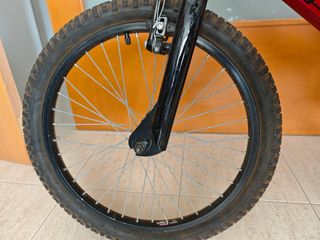 Monty 149 Jump - Bicicleta BMX roja