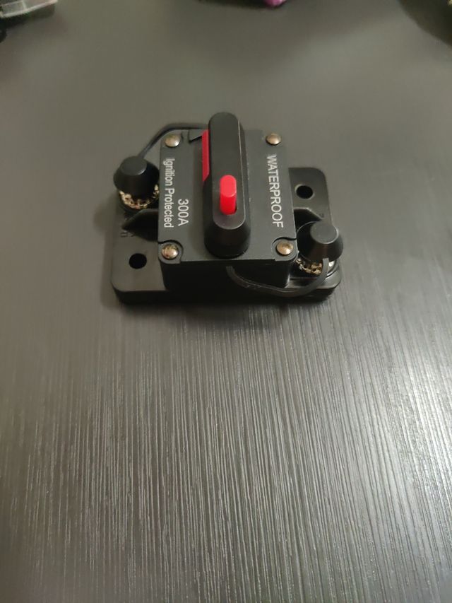 Disyuntor 300A - Impermeable