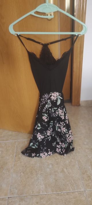 Vestido verano negro floral - talla 36