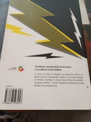 Nunca seré tu héroe (Spanish Edition)
