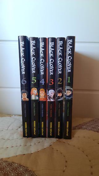 Lote 6 mangas de Black Clover