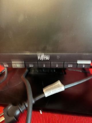 Monitor Fujitsu E19-6 LED