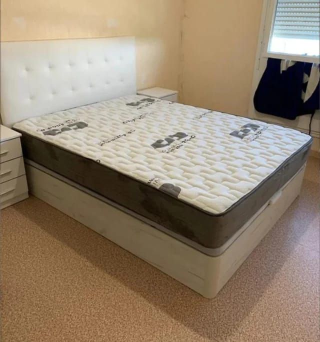 Canapé + colchón viscoelástico