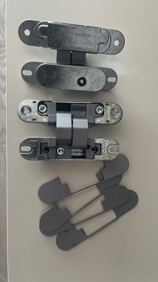 Bisagras ocultas puerta interior
