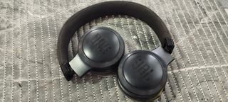 AURICULARES JBL LIVE 400BT