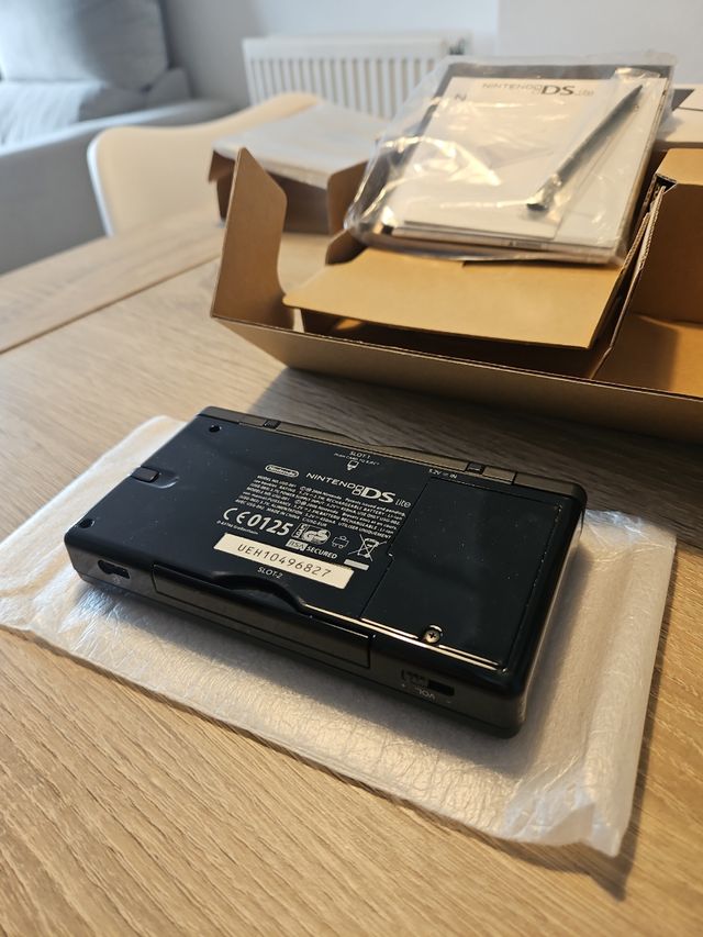 Nintendo DS Lite negra