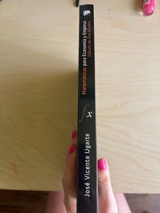 Matemáticas para Economía y Empresa: Cálculo de...