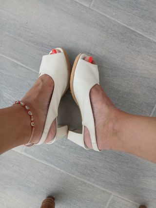 Sandalias