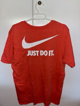 Camiseta Nike roja - Just Do It