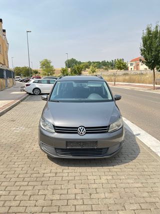 Volkswagen Touran 1.6 TDI 7 Plazas – Único Dueño –