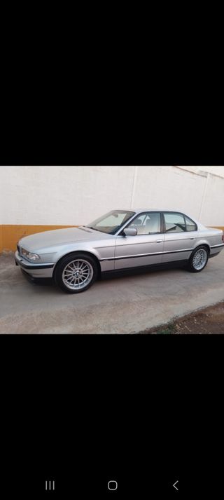 BMW Serie 7 2000