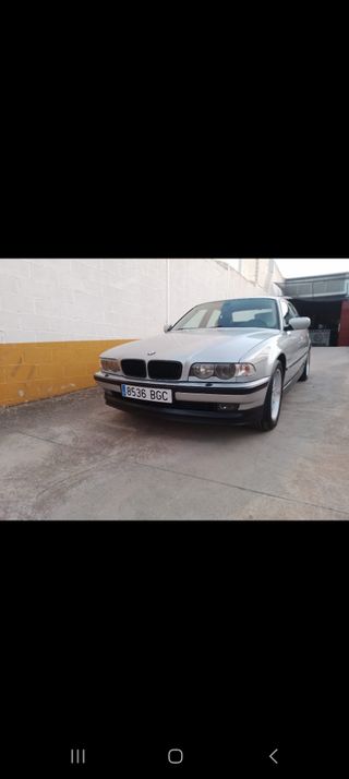 BMW Serie 7 2000