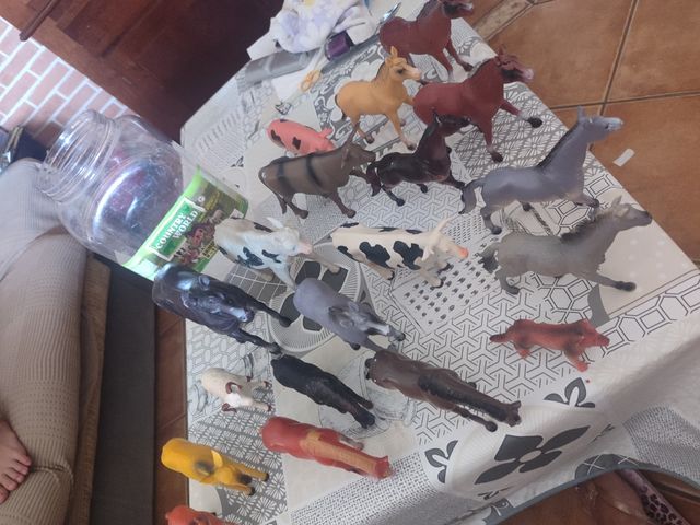 20 Animales de Granja de Juguete