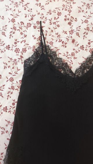 Top encaje negro H&M