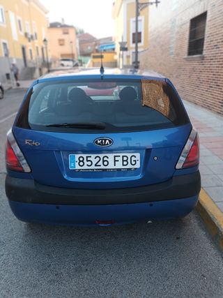 KIA Rio 2006