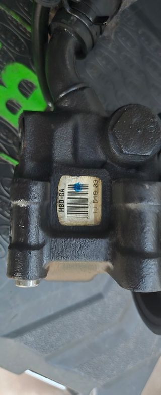 Bomba dirección asistida Ford Focus
