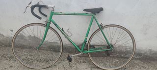 Bicicleta carretera BH vintage