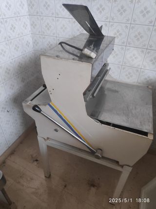 Máquina cortar pan electrica con paro de seguridad