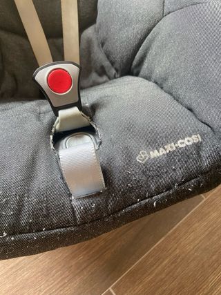 Maxi-Cosi Cabriofix + Adaptadores Bugaboo
