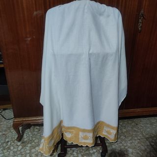 Cortina cocina - blanca y amarilla.