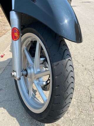 Honda SH300i 2015 - Scooter